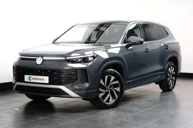 Volkswagen Tayron (2025) thumbnail 1