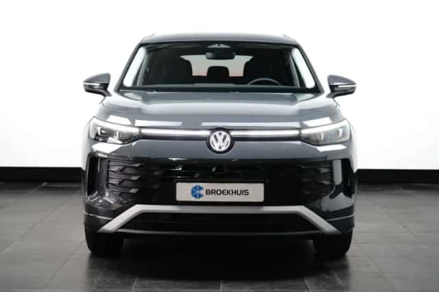 Volkswagen Tayron (2025) thumbnail 2