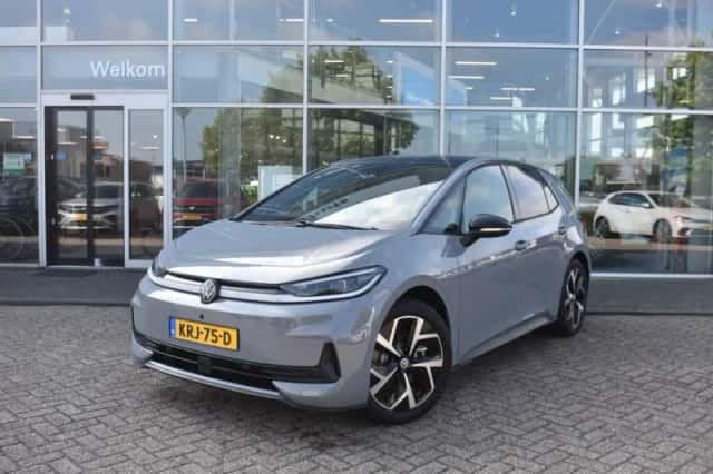 Volkswagen ID.3 (2026) thumbnail 1