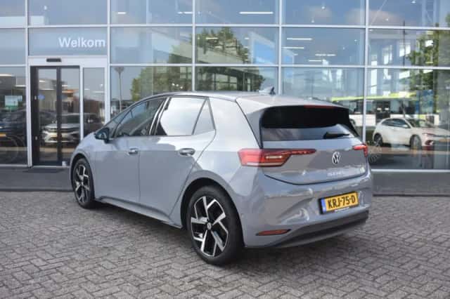 Volkswagen ID.3 (2026) thumbnail 4