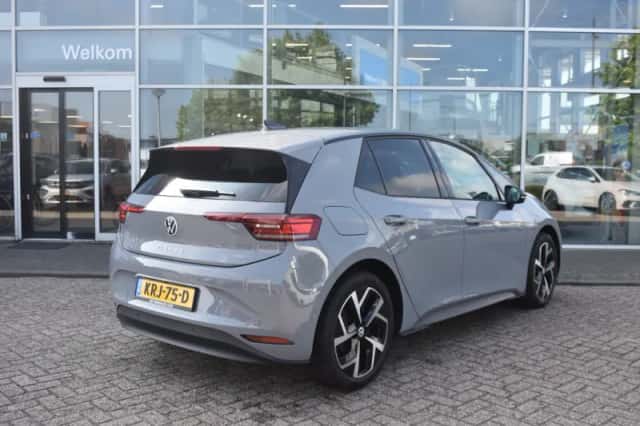 Volkswagen ID.3 (2026) thumbnail 5