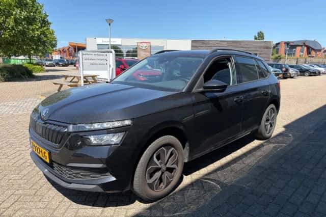 Škoda Kamiq (2023) thumbnail 1