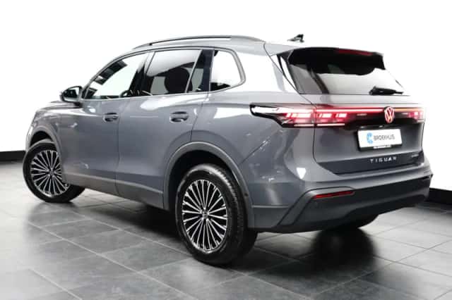 Volkswagen Tiguan (2026) thumbnail 5