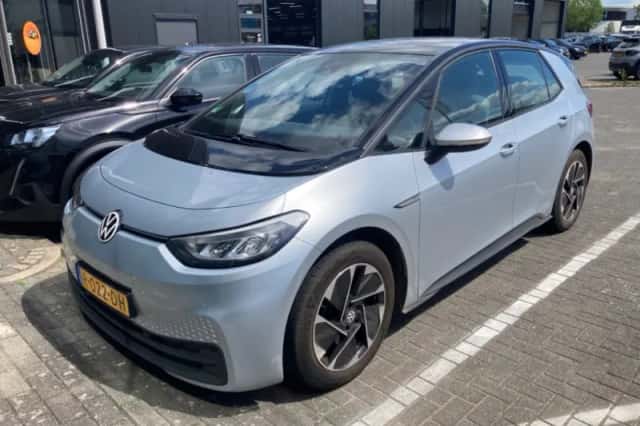 Volkswagen ID.3 (2022) thumbnail 1
