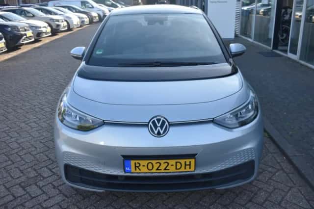 Volkswagen ID.3 (2022) thumbnail 5