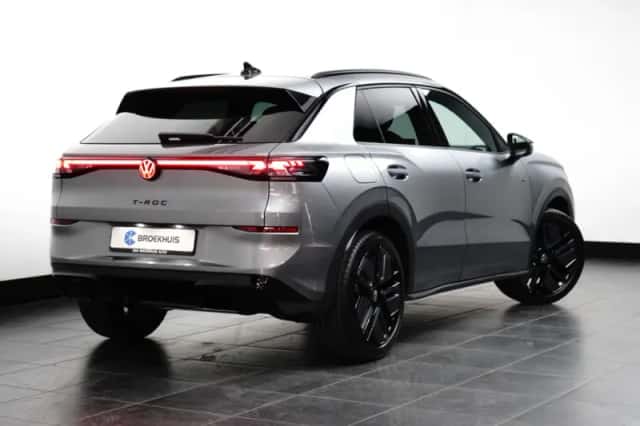 Volkswagen T-Roc (2026) thumbnail 4