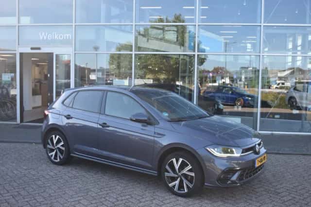 Volkswagen Polo (2023) thumbnail 2