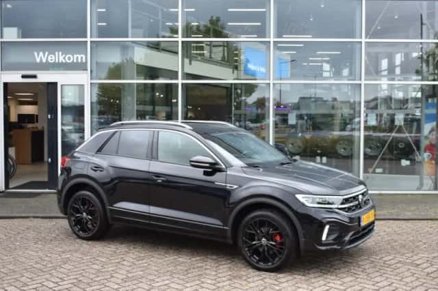 Volkswagen T-Roc (2022) thumbnail 2