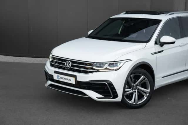 Volkswagen Tiguan (2021) thumbnail 4
