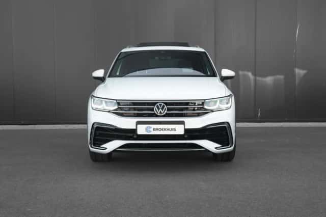 Volkswagen Tiguan (2021) thumbnail 6