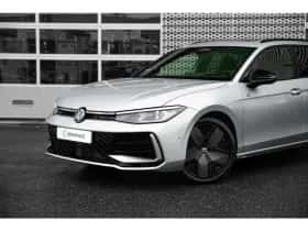 Volkswagen Passat (2025) thumbnail 3