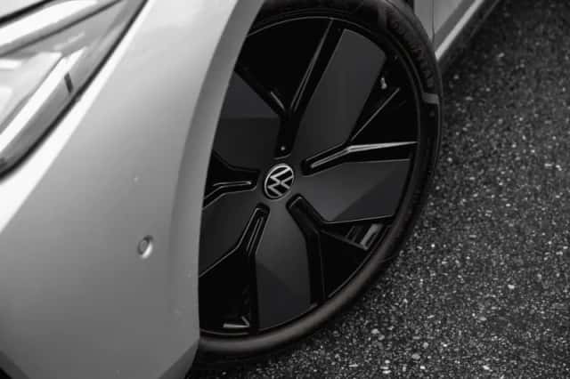 Volkswagen Passat (2025) thumbnail 5