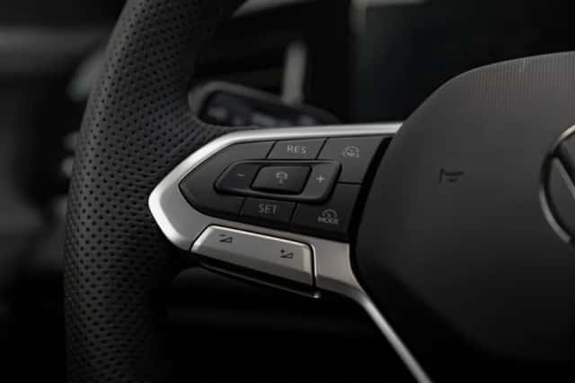 Volkswagen Passat (2025) thumbnail 9