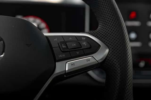 Volkswagen Passat (2025) thumbnail 10