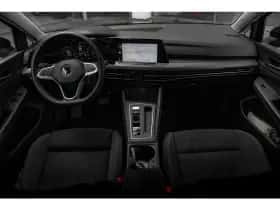 Volkswagen Golf (2021) thumbnail 6