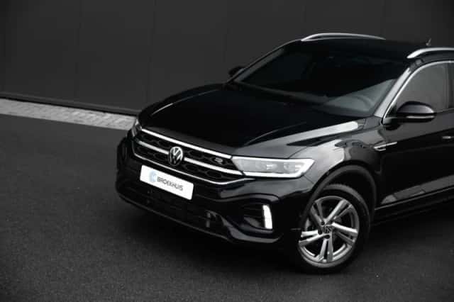 Volkswagen T-Roc (2025) thumbnail 4