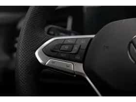 Volkswagen Passat (2025) thumbnail 16