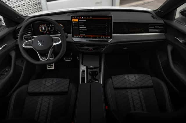 Volkswagen Passat (2025) thumbnail 10