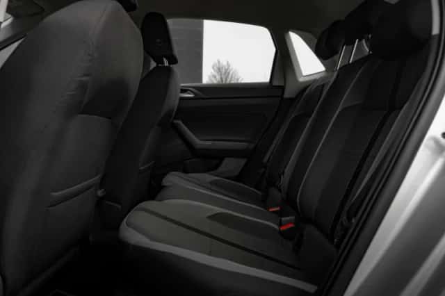 Volkswagen Polo (2021) thumbnail 10