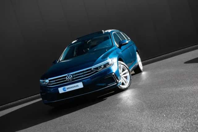 Volkswagen Passat (2020) thumbnail 4