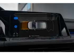 Volkswagen Golf (2022) thumbnail 18