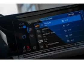 Volkswagen Golf (2022) thumbnail 21