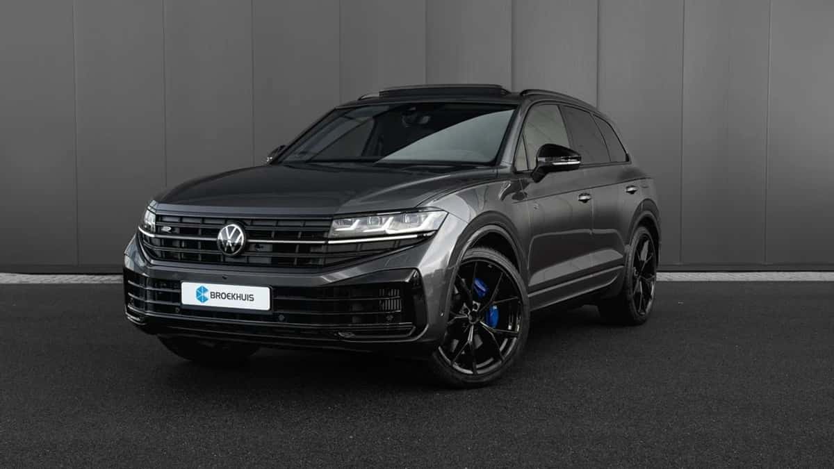 Volkswagen Touareg — foto 1