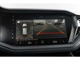 Volkswagen Touareg thumbnail 33