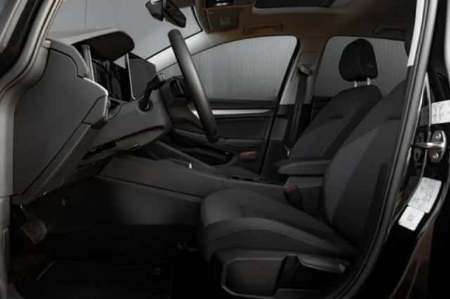 Volkswagen Golf (2025) thumbnail 12