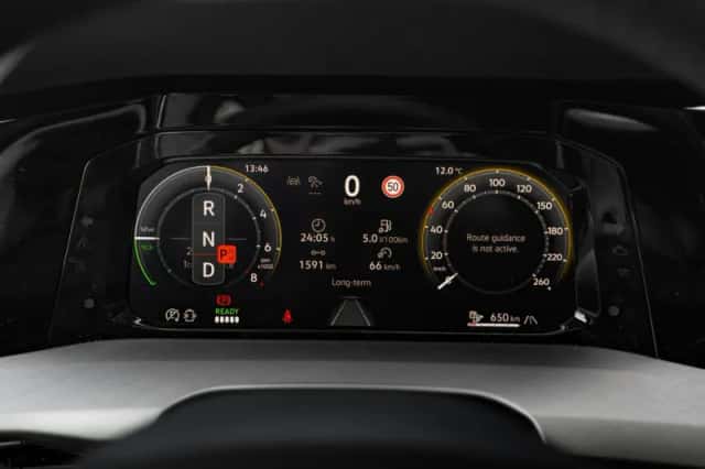 Volkswagen Golf (2025) thumbnail 13