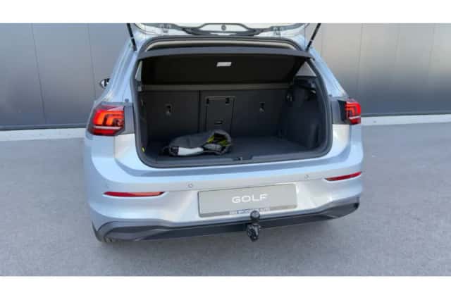 Volkswagen Golf (2026) thumbnail 5