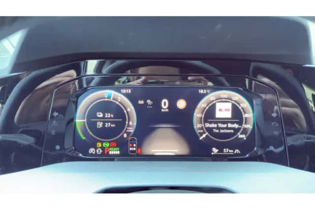 Volkswagen Golf (2026) thumbnail 8