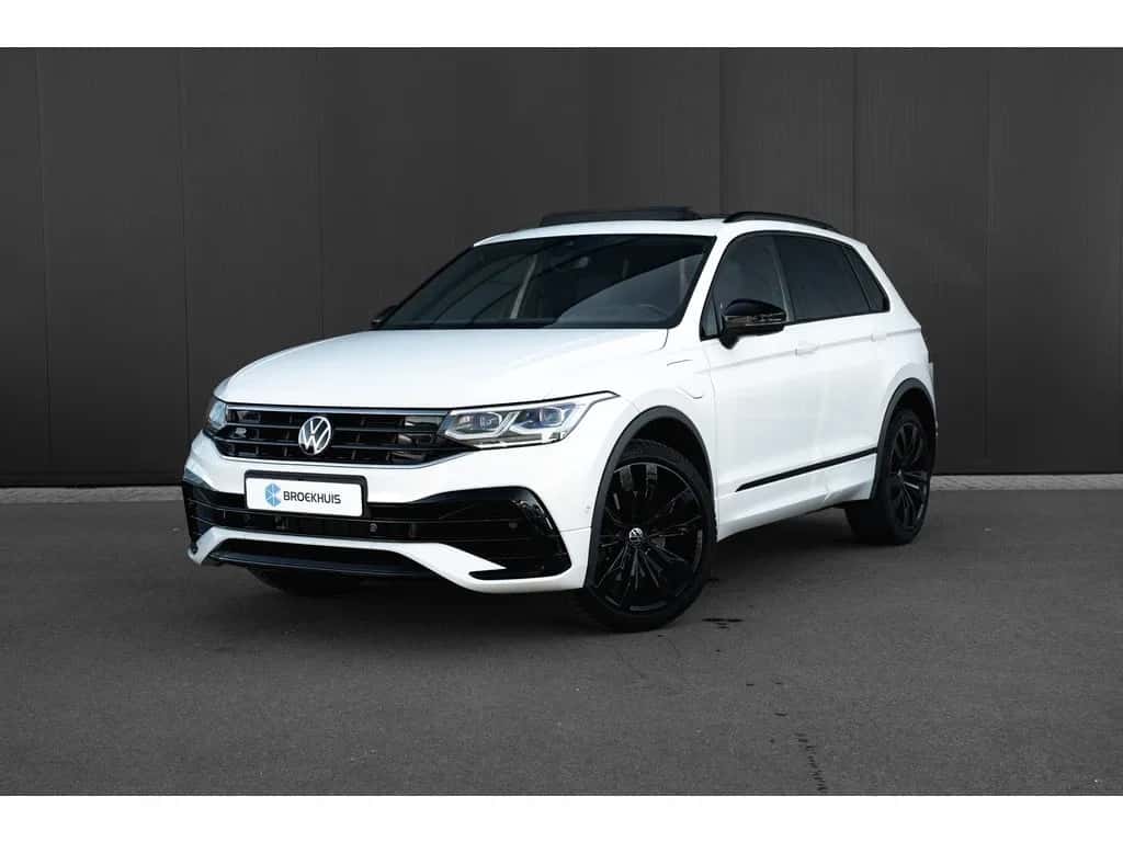 Volkswagen Tiguan (2022) — foto 1