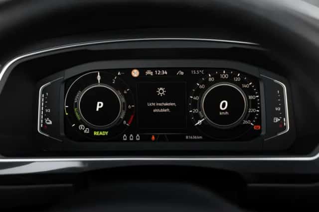 Volkswagen Tiguan (2022) thumbnail 15