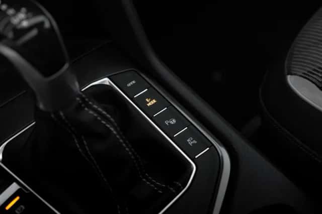 Volkswagen Tiguan (2022) thumbnail 19