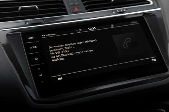 Volkswagen Tiguan (2022) thumbnail 24