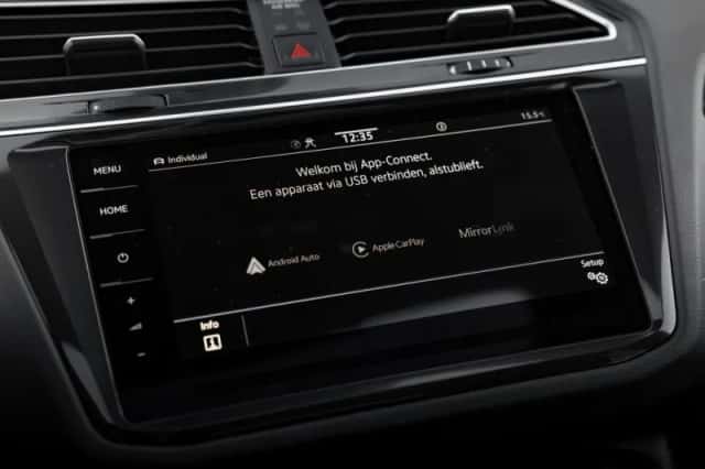 Volkswagen Tiguan (2022) thumbnail 25