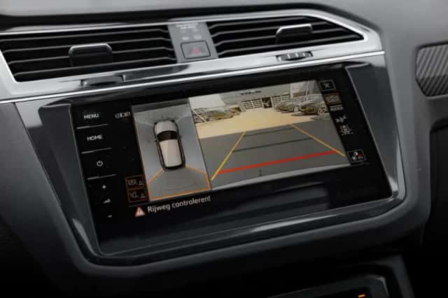 Volkswagen Tiguan (2022) thumbnail 26