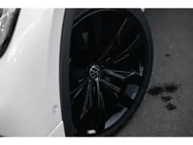 Volkswagen Tiguan (2022) thumbnail 5