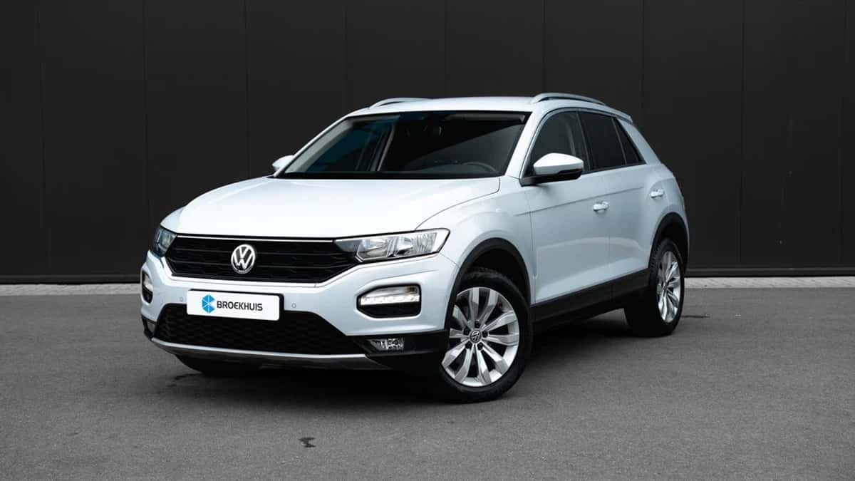 Volkswagen T-Roc (2019) — foto 1