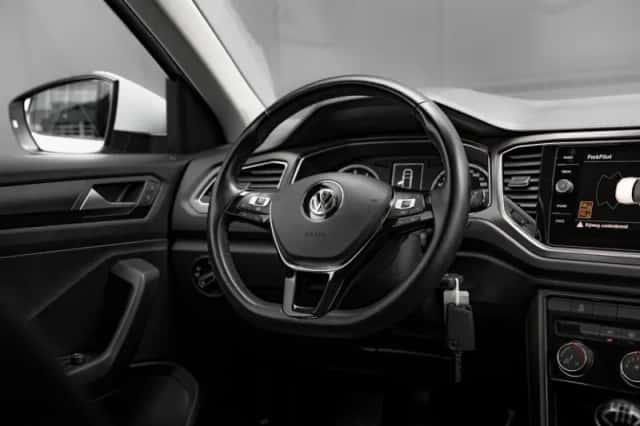 Volkswagen T-Roc (2019) thumbnail 12