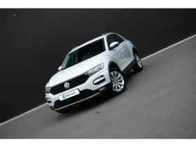 Volkswagen T-Roc (2019) thumbnail 5