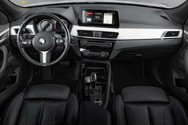 BMW X1 (2022) thumbnail 12