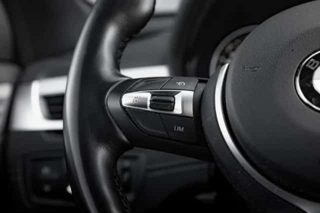 BMW X1 (2022) thumbnail 16