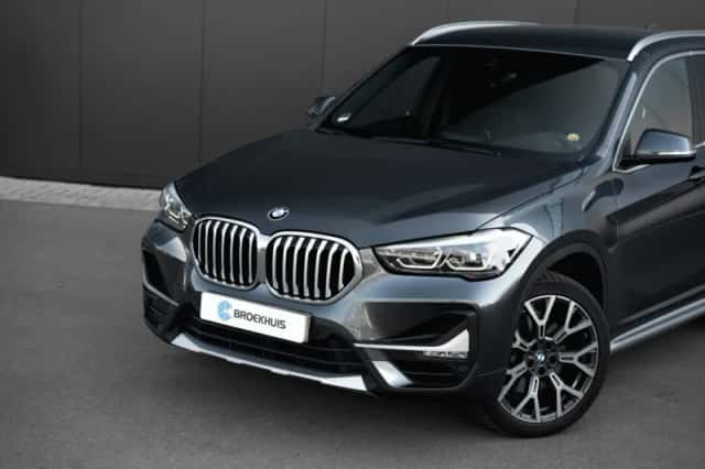 BMW X1 (2022) thumbnail 4