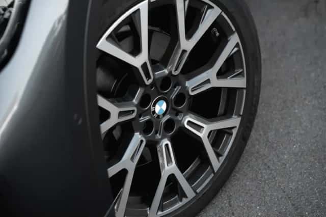 BMW X1 (2022) thumbnail 5