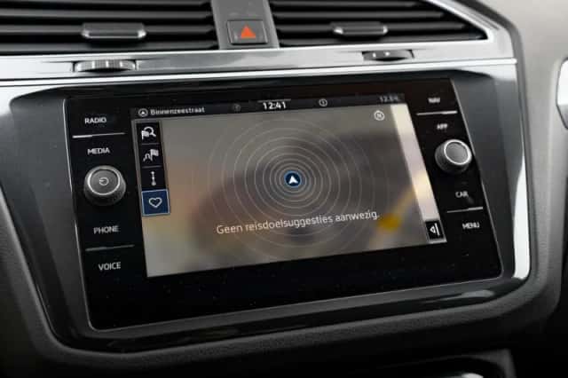 Volkswagen Tiguan (2021) thumbnail 21
