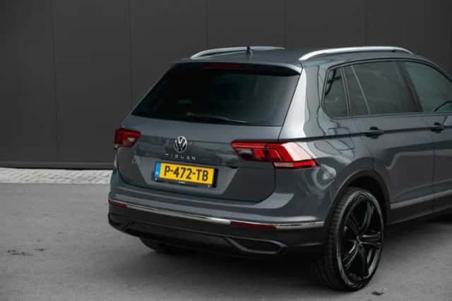 Volkswagen Tiguan (2021) thumbnail 8