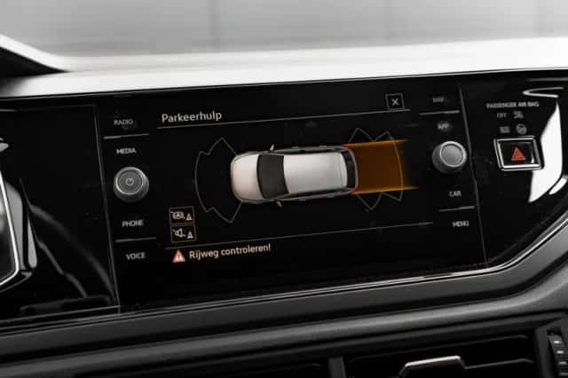 Volkswagen Polo (2022) thumbnail 24