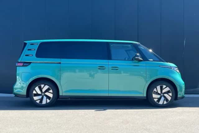 Volkswagen ID. Buzz (2026) thumbnail 3